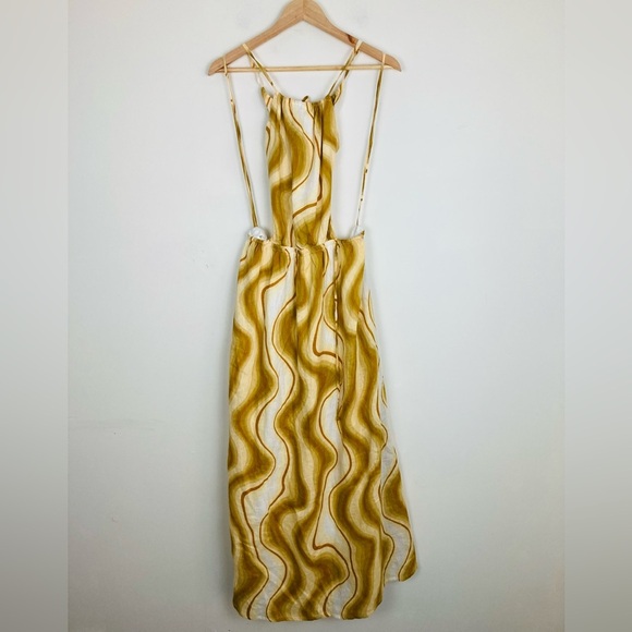 Faithfull the Brand “la puede a” linen halter maxi dress in yellow print. 8 - Picture 6 of 13
